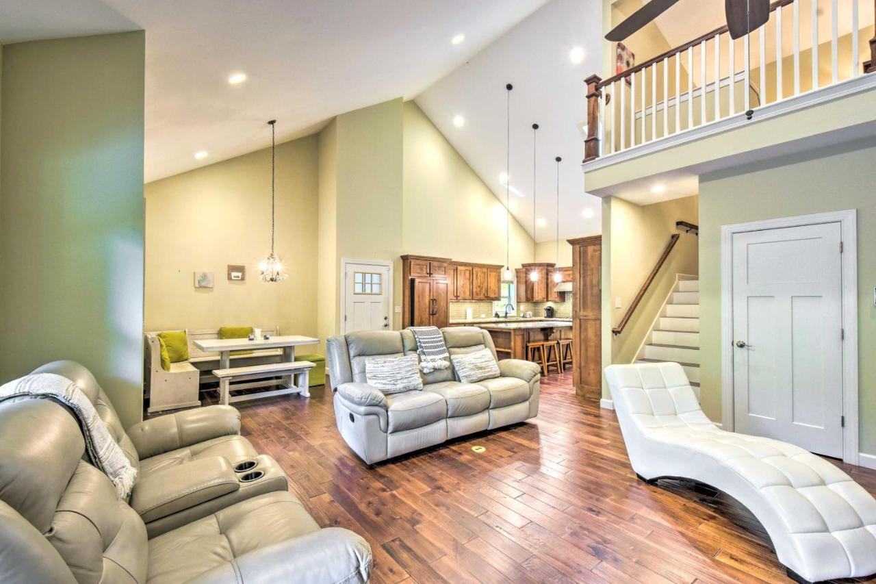 Cozy Riverside Dahlonega Home With Kayaks And Fire Pit 外观 照片
